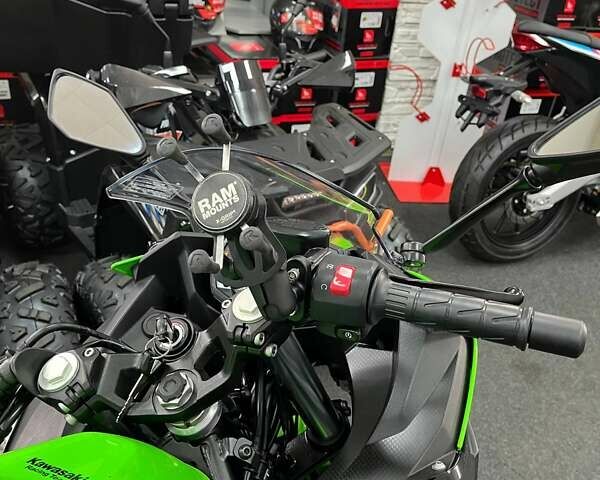 Зелений Кавасакі Ninja 400, об'ємом двигуна 0 л та пробігом 6 тис. км за 5900 $, фото 12 на Automoto.ua