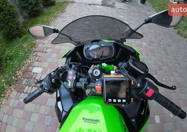 Зеленый Кавасаки Ninja 400, объемом двигателя 0 л и пробегом 15 тыс. км за 5500 $, фото 9 на Automoto.ua