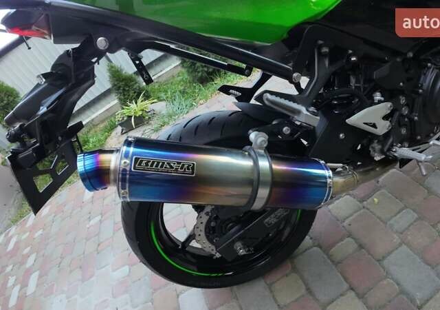 Зеленый Кавасаки Ninja 400, объемом двигателя 0 л и пробегом 15 тыс. км за 5500 $, фото 4 на Automoto.ua