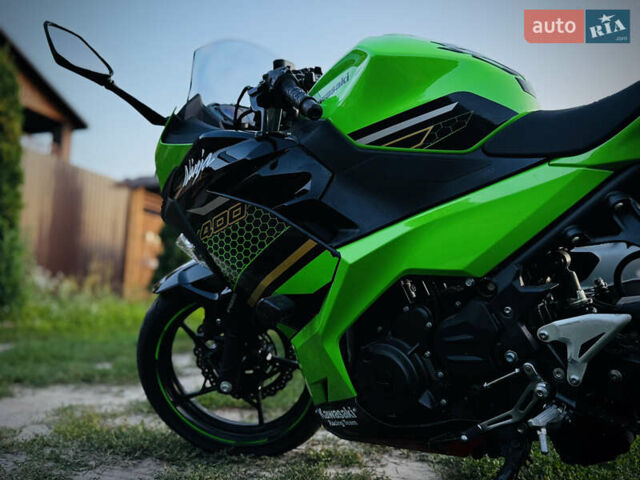 Зелений Кавасакі Ninja 400, об'ємом двигуна 0.4 л та пробігом 14 тис. км за 5600 $, фото 10 на Automoto.ua
