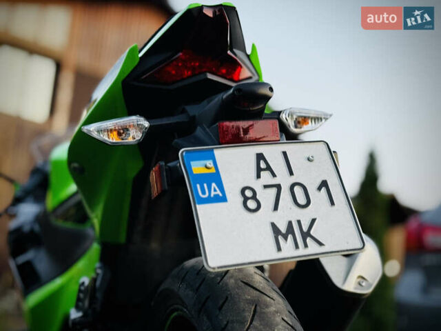 Зеленый Кавасаки Ninja 400, объемом двигателя 0.4 л и пробегом 14 тыс. км за 6200 $, фото 7 на Automoto.ua