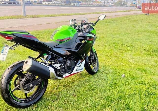 Зеленый Кавасаки Ninja 400, объемом двигателя 0.4 л и пробегом 17 тыс. км за 5300 $, фото 2 на Automoto.ua