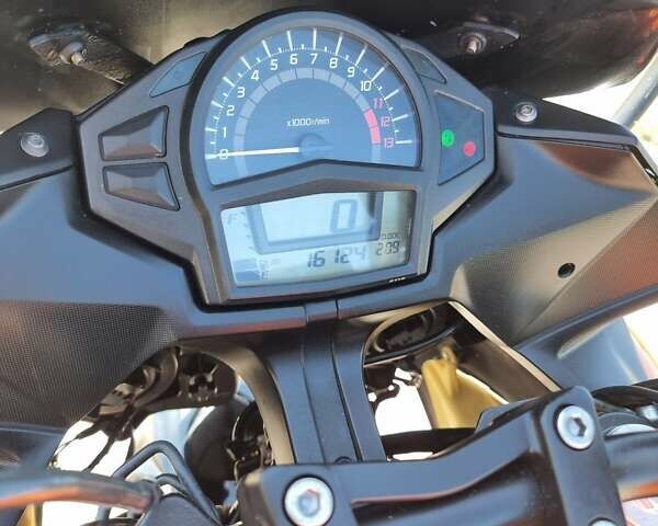 Помаранчевий Кавасакі Ninja 400, об'ємом двигуна 0.4 л та пробігом 16 тис. км за 4699 $, фото 15 на Automoto.ua