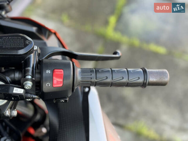 Оранжевый Кавасаки Ninja 400, объемом двигателя 0.4 л и пробегом 25 тыс. км за 5100 $, фото 11 на Automoto.ua