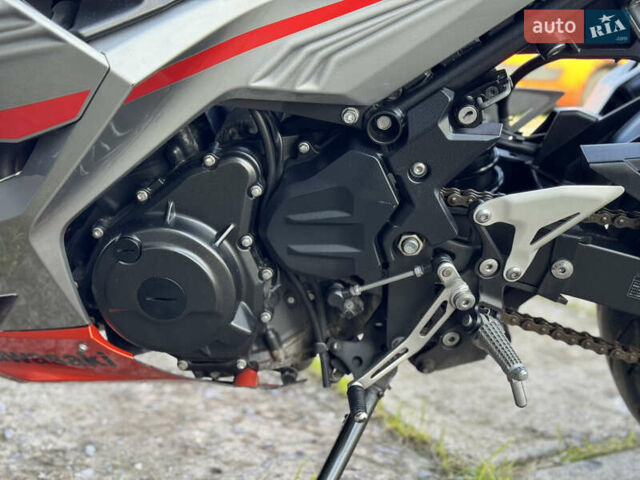 Оранжевый Кавасаки Ninja 400, объемом двигателя 0.4 л и пробегом 25 тыс. км за 5100 $, фото 9 на Automoto.ua