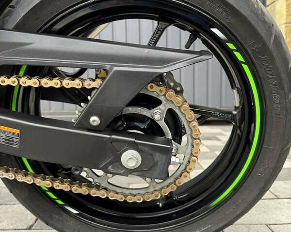 Зеленый Кавасаки Ninja 400R, объемом двигателя 0.4 л и пробегом 29 тыс. км за 5300 $, фото 16 на Automoto.ua