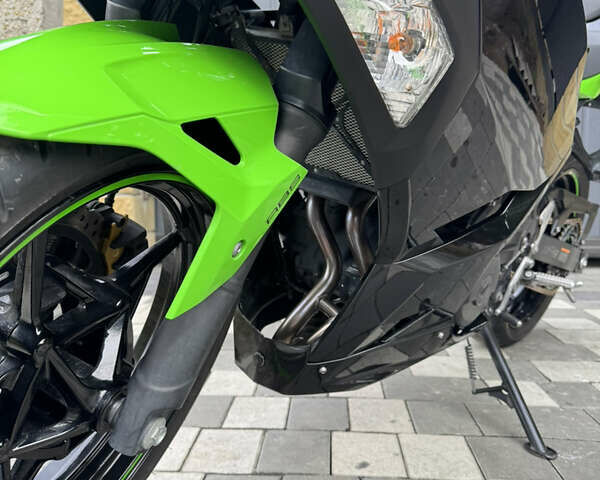 Зеленый Кавасаки Ninja 400R, объемом двигателя 0.4 л и пробегом 29 тыс. км за 5300 $, фото 8 на Automoto.ua