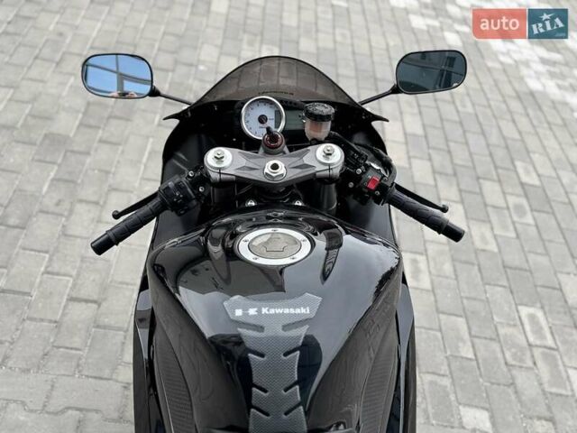 Чорний Кавасакі Ninja 600 ZX-6R, об'ємом двигуна 0.6 л та пробігом 27 тис. км за 7199 $, фото 9 на Automoto.ua