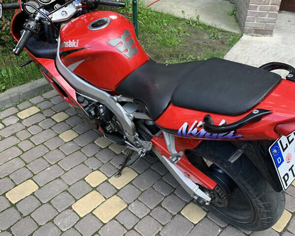 Кавасаки Ninja 600 ZX-6R, объемом двигателя 0.6 л и пробегом 35 тыс. км за 3500 $, фото 1 на Automoto.ua