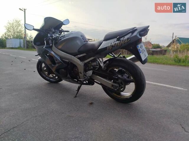 Кавасаки Ninja 600 ZX-6R, объемом двигателя 0 л и пробегом 54 тыс. км за 4100 $, фото 11 на Automoto.ua