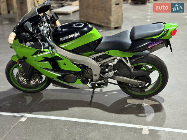Зелений Кавасакі Ninja 600 ZX-6R, об'ємом двигуна 0.6 л та пробігом 33 тис. км за 4000 $, фото 4 на Automoto.ua
