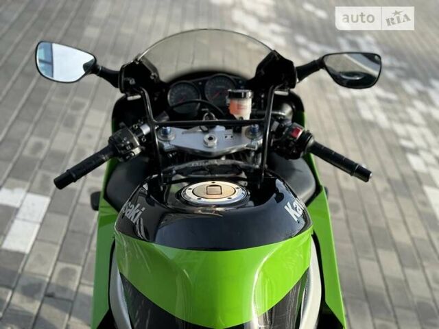 Зеленый Кавасаки Ninja 600 ZX-6R, объемом двигателя 0.6 л и пробегом 31 тыс. км за 4499 $, фото 9 на Automoto.ua