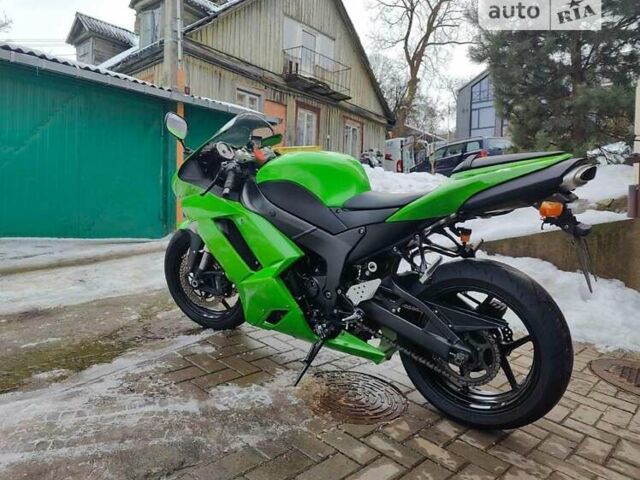 Зеленый Кавасаки Ninja 600 ZX-6R, объемом двигателя 0 л и пробегом 40 тыс. км за 2600 $, фото 9 на Automoto.ua