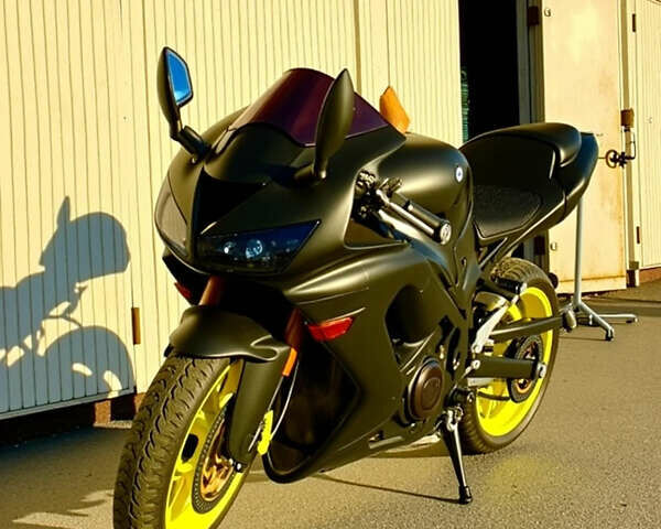 Черный Кавасаки Ninja 636 ZX-6R, объемом двигателя 0.65 л и пробегом 40 тыс. км за 2200 $, фото 1 на Automoto.ua