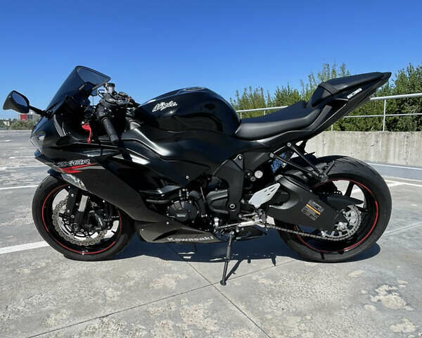 Чорний Кавасакі Ninja 636 ZX-6R, об'ємом двигуна 0.6 л та пробігом 14 тис. км за 12000 $, фото 5 на Automoto.ua