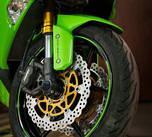 Кавасаки Ninja 636 ZX-6R, объемом двигателя 0.63 л и пробегом 15 тыс. км за 11500 $, фото 17 на Automoto.ua