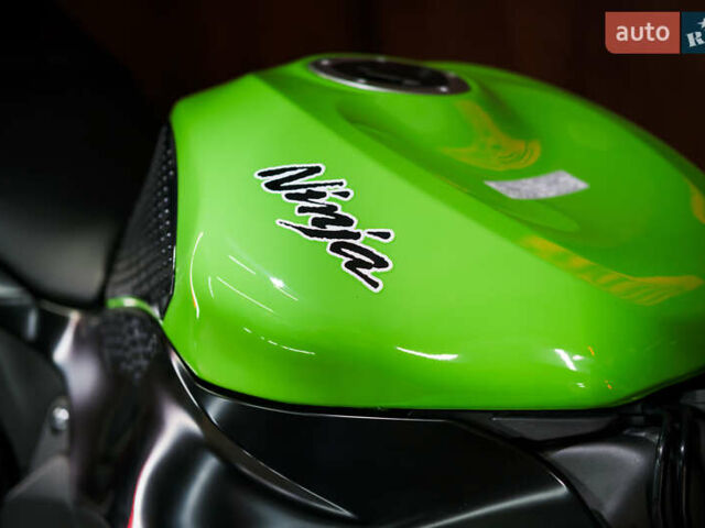 Кавасаки Ninja 636 ZX-6R, объемом двигателя 0.63 л и пробегом 15 тыс. км за 11500 $, фото 8 на Automoto.ua