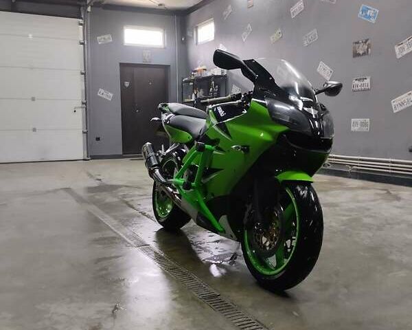 Кавасаки Ninja 636 ZX-6R, объемом двигателя 0.65 л и пробегом 40 тыс. км за 4500 $, фото 1 на Automoto.ua