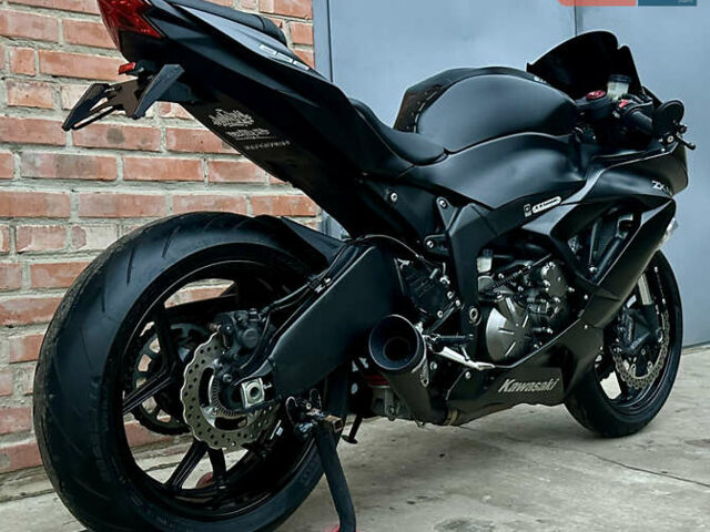 Кавасаки Ninja 636 ZX-6R, объемом двигателя 0.6 л и пробегом 7 тыс. км за 9400 $, фото 5 на Automoto.ua