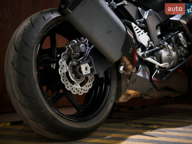 Кавасаки Ninja 636 ZX-6R, объемом двигателя 6.36 л и пробегом 6 тыс. км за 10500 $, фото 14 на Automoto.ua