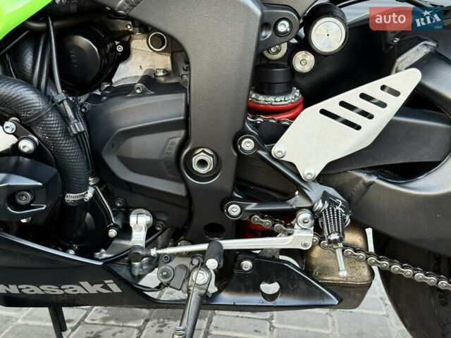 Зеленый Кавасаки Ninja 636 ZX-6R, объемом двигателя 0.64 л и пробегом 12 тыс. км за 10300 $, фото 9 на Automoto.ua