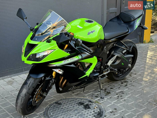 Зеленый Кавасаки Ninja 636 ZX-6R, объемом двигателя 0.64 л и пробегом 12 тыс. км за 10300 $, фото 7 на Automoto.ua