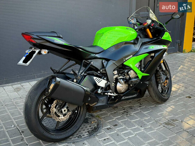 Зеленый Кавасаки Ninja 636 ZX-6R, объемом двигателя 0.64 л и пробегом 12 тыс. км за 10300 $, фото 2 на Automoto.ua
