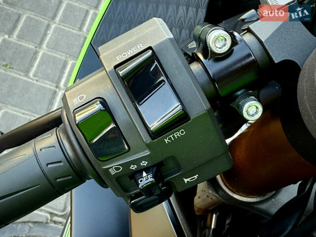 Зеленый Кавасаки Ninja 636 ZX-6R, объемом двигателя 0.64 л и пробегом 12 тыс. км за 10300 $, фото 13 на Automoto.ua