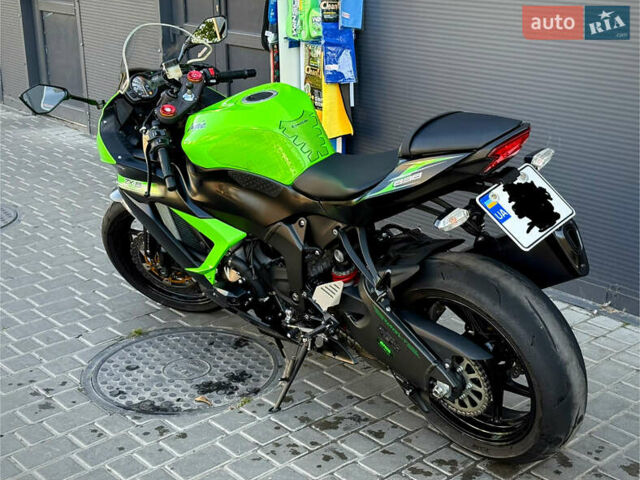 Зеленый Кавасаки Ninja 636 ZX-6R, объемом двигателя 0.64 л и пробегом 12 тыс. км за 10300 $, фото 4 на Automoto.ua