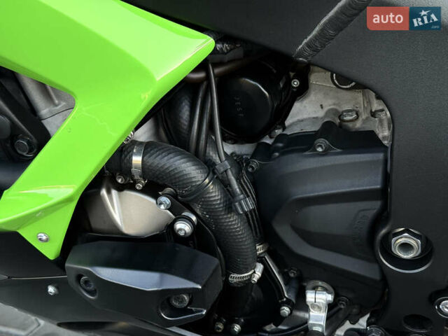 Зеленый Кавасаки Ninja 636 ZX-6R, объемом двигателя 0.64 л и пробегом 12 тыс. км за 10300 $, фото 26 на Automoto.ua