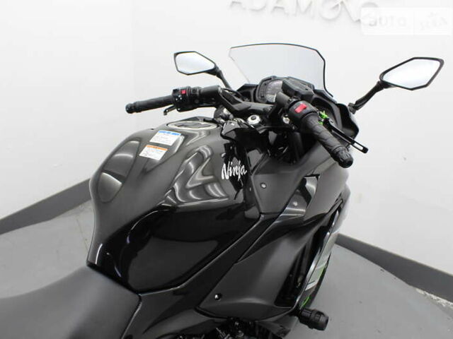Черный Кавасаки Ninja 650R, объемом двигателя 0.65 л и пробегом 23 тыс. км за 6900 $, фото 8 на Automoto.ua