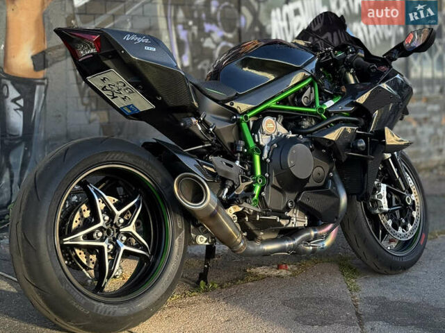 Кавасакі Ninja H2 Carbon 2019 у Києві на Automoto.ua Кавасакі Ninja H2 Carbon, об'ємом двигуна 0 л та пробігом 15 тис. км за 45000 $, фото 5 на Automoto.ua