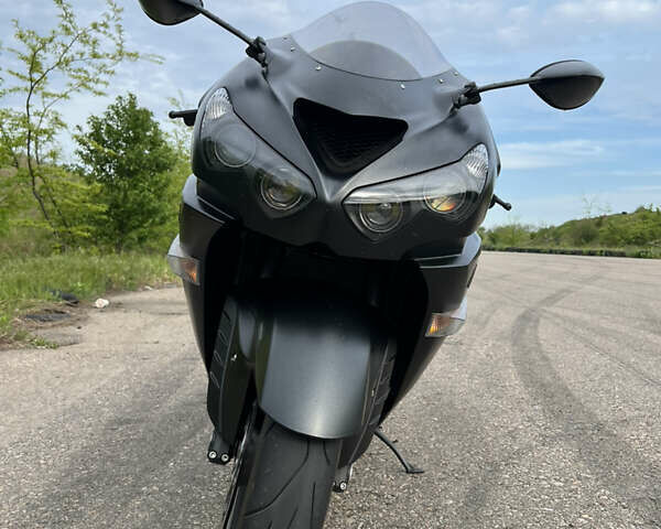 Черный Кавасаки Ninja ZX-14R, объемом двигателя 1.4 л и пробегом 5 тыс. км за 16500 $, фото 26 на Automoto.ua