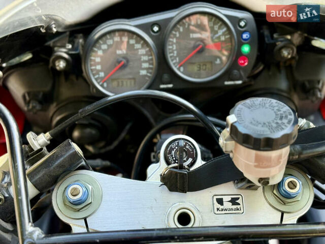 Красный Кавасаки Ninja ZX-6R, объемом двигателя 0.6 л и пробегом 33 тыс. км за 4000 $, фото 22 на Automoto.ua