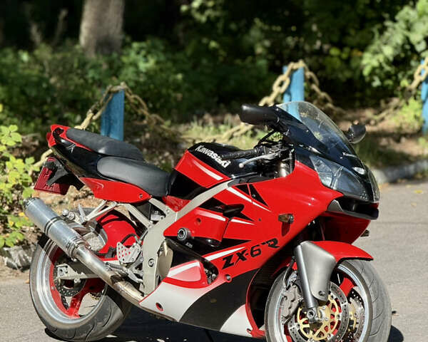 Красный Кавасаки Ninja ZX-6R, объемом двигателя 0.6 л и пробегом 33 тыс. км за 4000 $, фото 25 на Automoto.ua