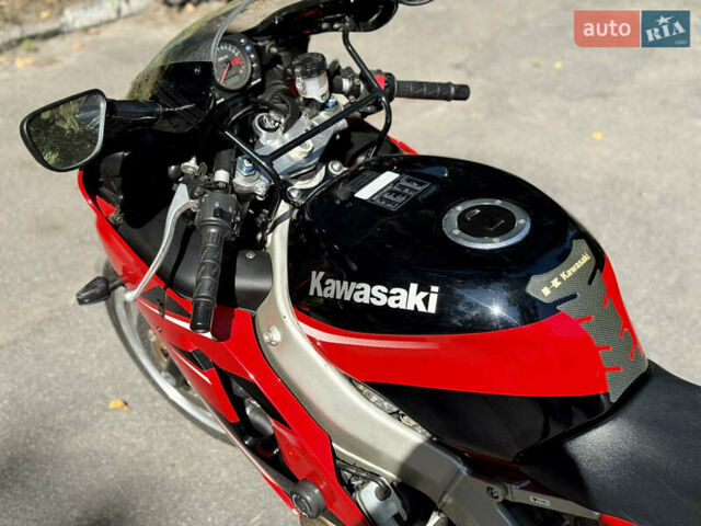 Красный Кавасаки Ninja ZX-6R, объемом двигателя 0.6 л и пробегом 33 тыс. км за 4000 $, фото 8 на Automoto.ua