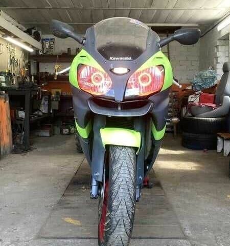 Кавасаки Ninja ZX-6R, объемом двигателя 0.6 л и пробегом 0 тыс. км за 300 $, фото 6 на Automoto.ua