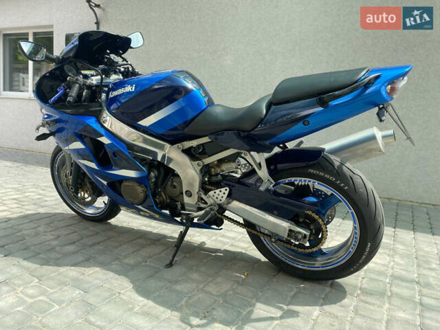 Синий Кавасаки Ninja ZX-6R, объемом двигателя 0.6 л и пробегом 39 тыс. км за 4500 $, фото 5 на Automoto.ua