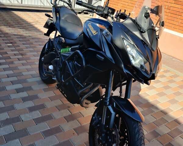 Черный Кавасаки Versys 650, объемом двигателя 0.65 л и пробегом 33 тыс. км за 5400 $, фото 5 на Automoto.ua