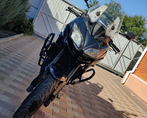 Черный Кавасаки Versys 650, объемом двигателя 0.65 л и пробегом 33 тыс. км за 5400 $, фото 3 на Automoto.ua
