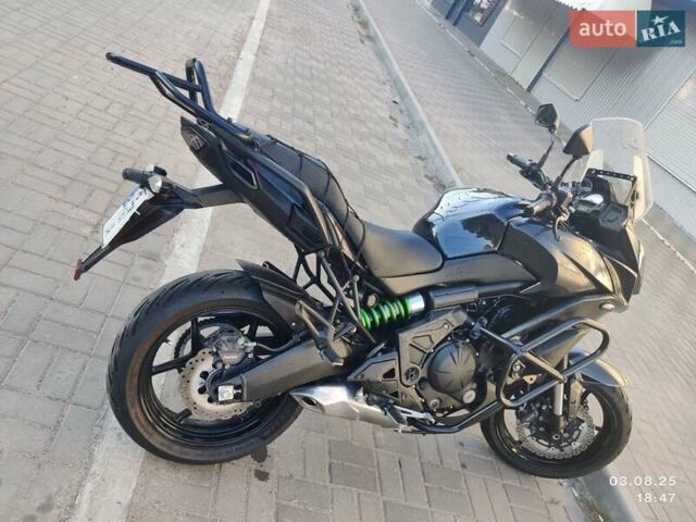 Чорний Кавасакі Versys 650, об'ємом двигуна 0.65 л та пробігом 33 тис. км за 5300 $, фото 4 на Automoto.ua