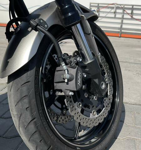 Черный Кавасаки Versys 650, объемом двигателя 0.65 л и пробегом 32 тыс. км за 5000 $, фото 32 на Automoto.ua