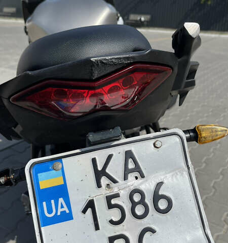 Черный Кавасаки Versys 650, объемом двигателя 0.65 л и пробегом 32 тыс. км за 5000 $, фото 24 на Automoto.ua