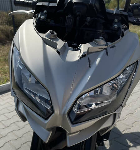 Черный Кавасаки Versys 650, объемом двигателя 0.65 л и пробегом 32 тыс. км за 5000 $, фото 6 на Automoto.ua