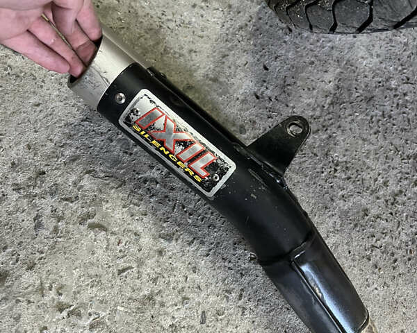 Черный Кавасаки Versys 650, объемом двигателя 0.65 л и пробегом 61 тыс. км за 4200 $, фото 5 на Automoto.ua