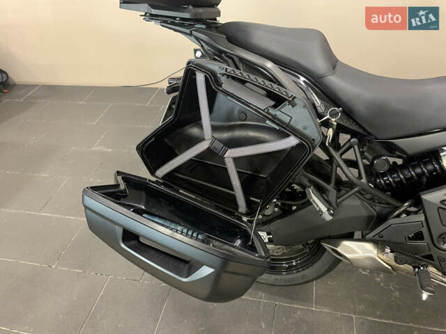 Черный Кавасаки Versys 650, объемом двигателя 0.65 л и пробегом 19 тыс. км за 10900 $, фото 28 на Automoto.ua