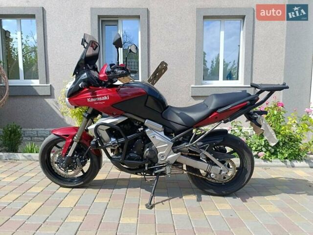 Красный Кавасаки Versys 650, объемом двигателя 0.65 л и пробегом 35 тыс. км за 5000 $, фото 24 на Automoto.ua