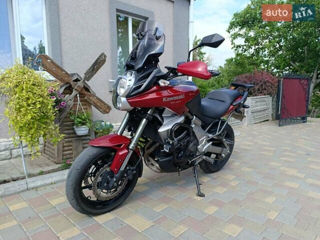 Красный Кавасаки Versys 650, объемом двигателя 0.65 л и пробегом 35 тыс. км за 5000 $, фото 23 на Automoto.ua