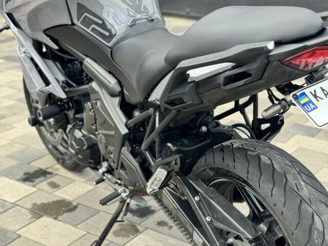 Кавасакі Versys 650, об'ємом двигуна 0.65 л та пробігом 0 тис. км за 4999 $, фото 10 на Automoto.ua