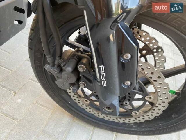 Кавасаки Versys 650, объемом двигателя 0.65 л и пробегом 61 тыс. км за 4300 $, фото 19 на Automoto.ua